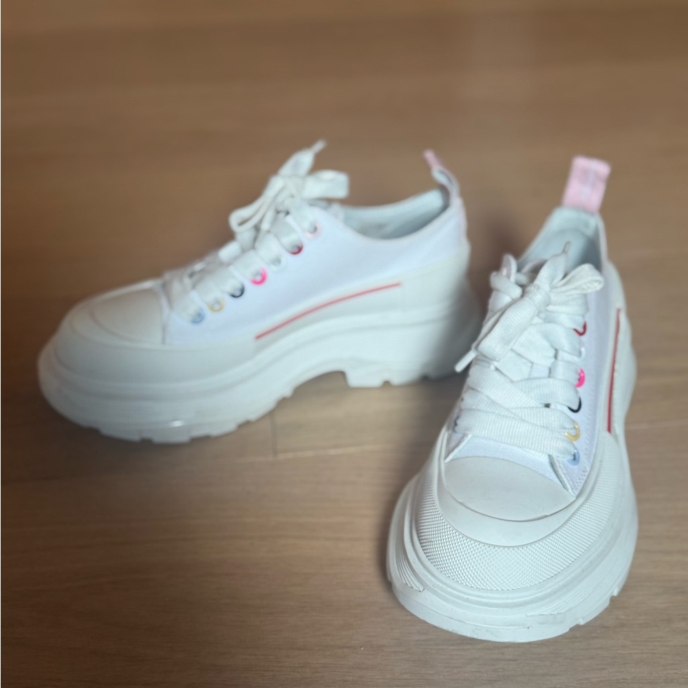ALEXANDER MCQUEEN SNEAKERS